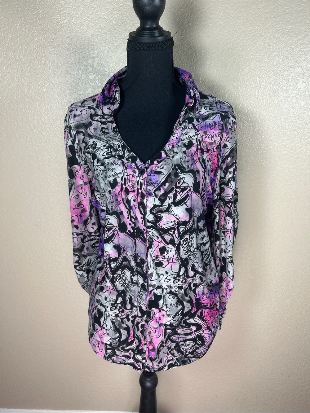 Peter Nygard Abstract Graffiti Print Button-Up Shirt Size L